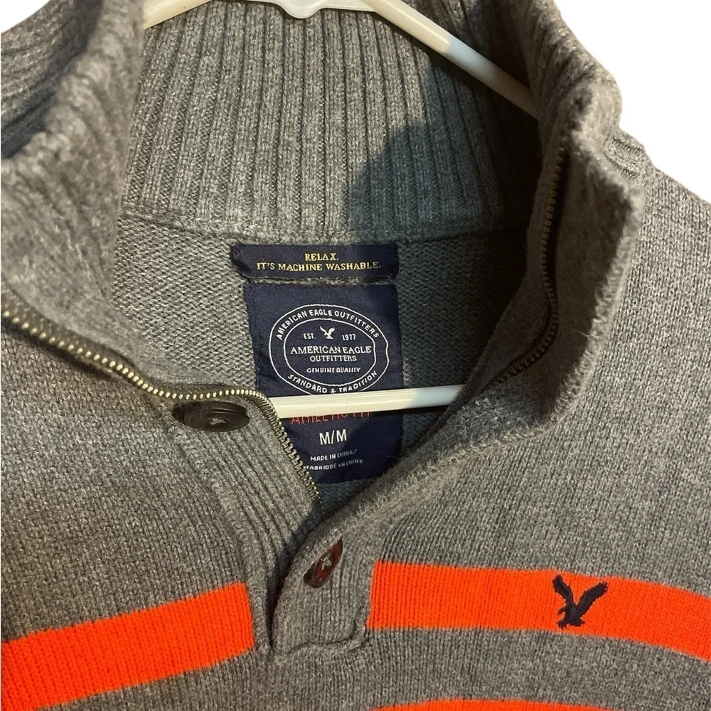 American Eagle Outfitters Gray and Orange Zip Up Sweater